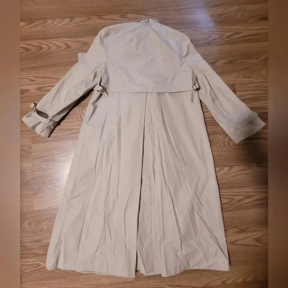 Vintage Women's Trench Coat - Picture 11 of 12